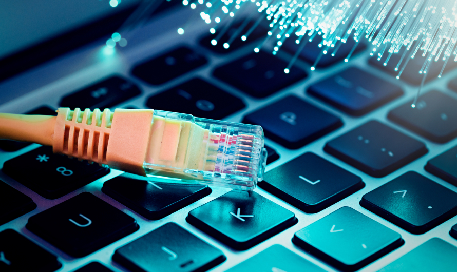 Fiber net VS Wireless Broadband – Which is best for your business?