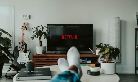 How to cast Netflix on TV