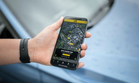 Phone as a GPS tracker