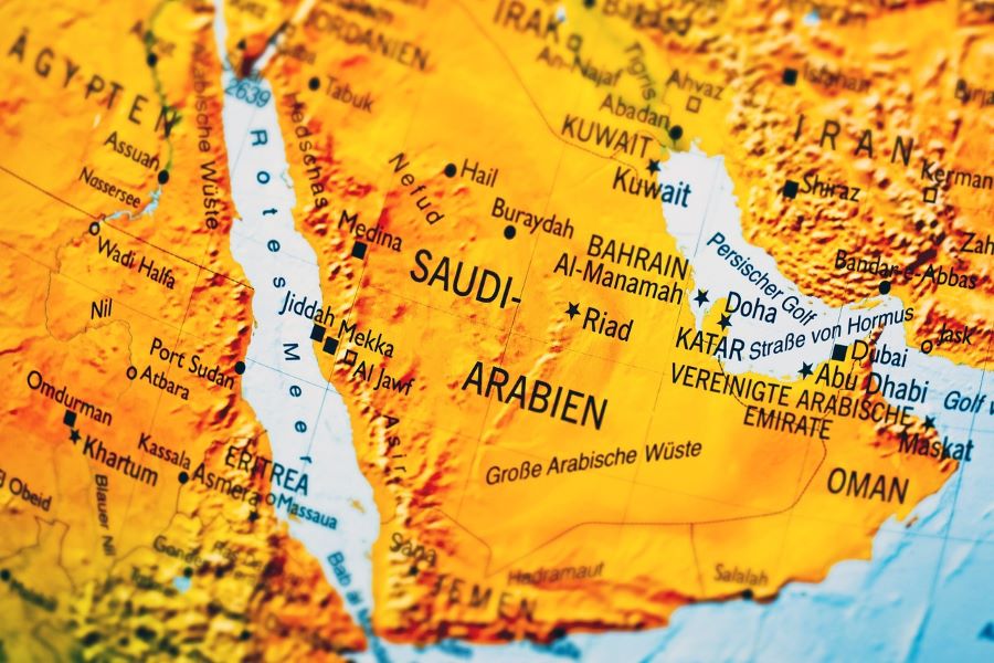 10 Things to know if you're visiting Saudi Arabia -1