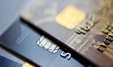 Secured vs Unsecured Credit Card: Which One Should You Choose? 