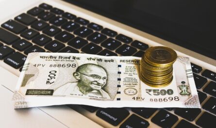 Balancing Debt Repayment and Smart Investing