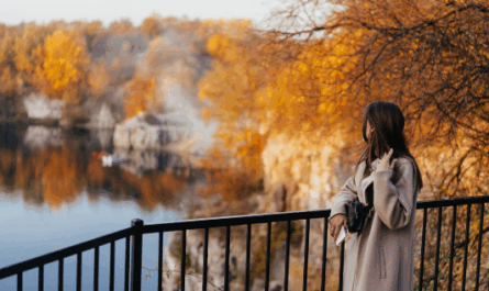 Fall Travel On A Budget: Earn Cashback And Rewards While You Explore