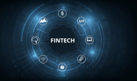 Fintech Vs Traditional Banks: Who Offers Smarter Credit Cards?