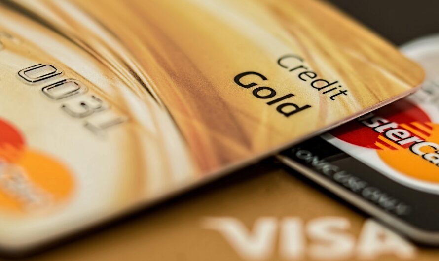 Contactless Credit Card Safety: Chip vs NFC Comparison