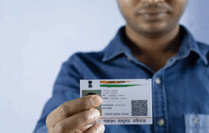 How to Update Aadhaar Card Online and Offline
