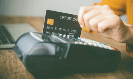 HDFC Bank Millennia Credit Card Vs SBI SimplyCLICK: Which Offers Better Rewards?